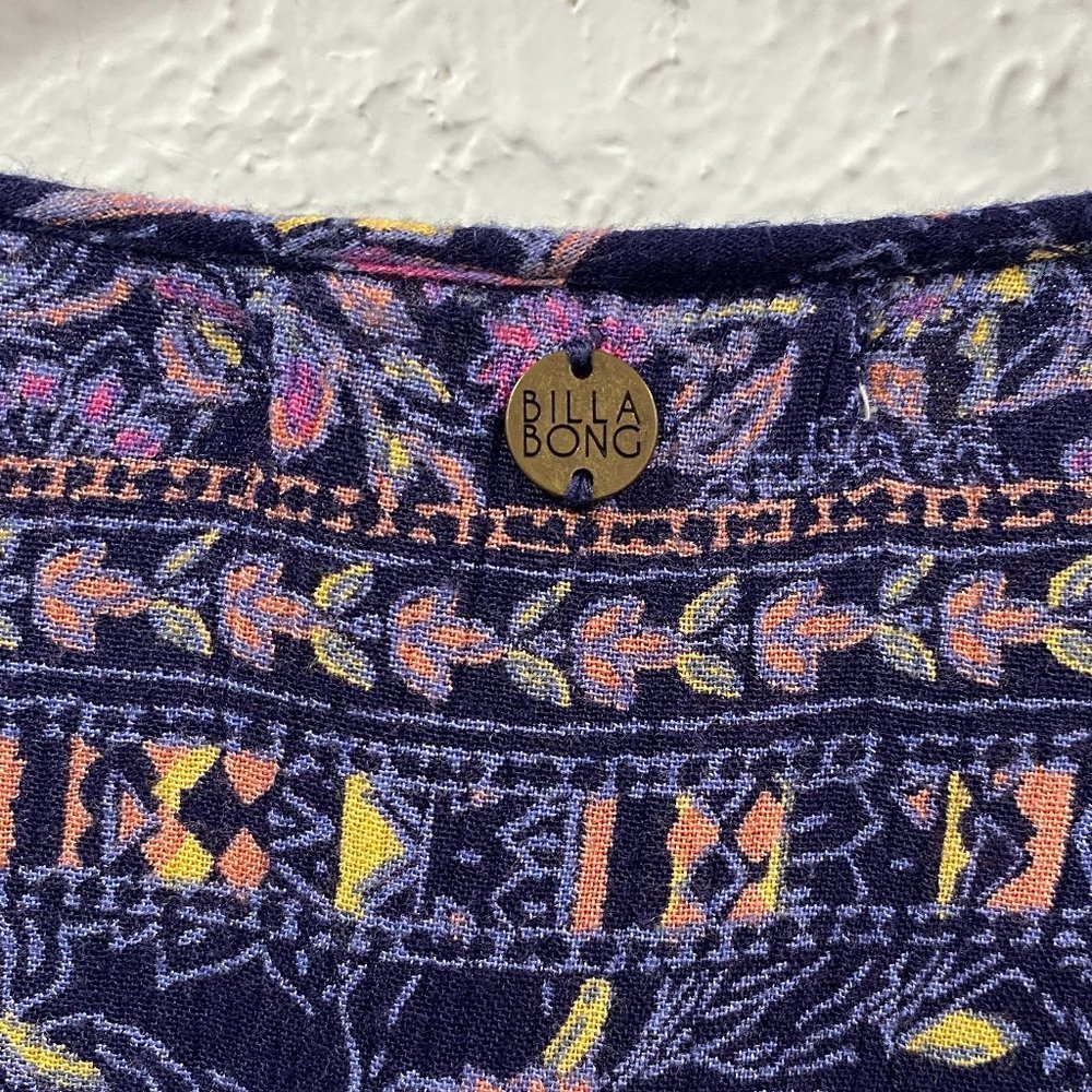 Billabong Take Me Away Dress, women's size small, 3/4 sleeve print dress.EUC - Picture 9 of 10